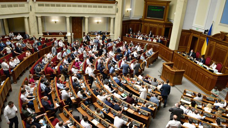 Рада запретила судам под флагом России ходить по украинским рекам