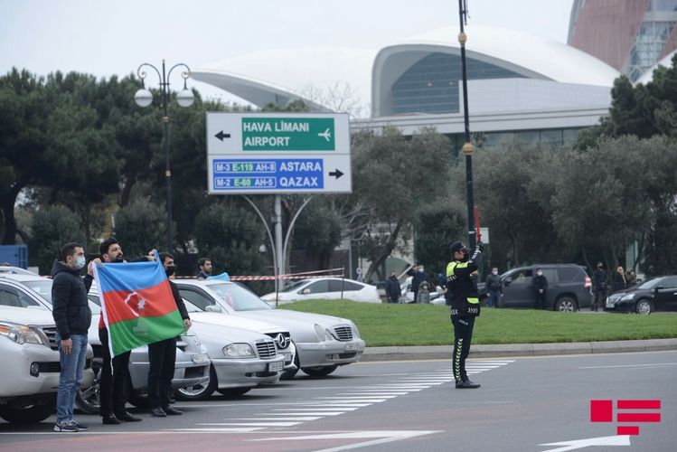 Azerbaijan observes minute of silence to honor Martyrs of Patriotic War