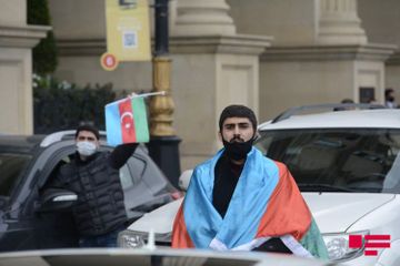 Azerbaijan observes minute of silence to honor Martyrs of Patriotic War