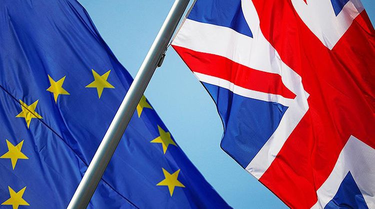 ЕС и Великобритания не договорились по Brexit, консультации приостановлены