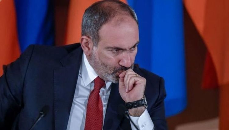 Ermənistanda 150-dən çox vəkil Paşinyanın istefasını tələb edib 