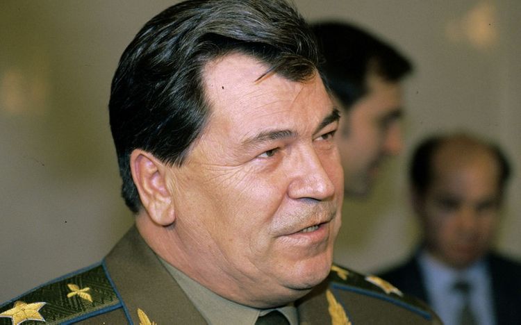 Умер последний министр обороны СССР Евгений Шапошников