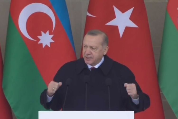 Эрдоган: Турция всегда была рядом с азербайджанскими братьями