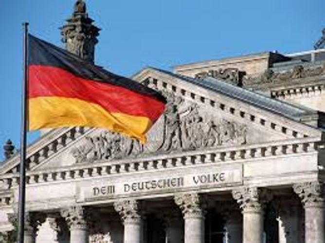 Власти Германии вводят с 16 декабря жесткий карантин