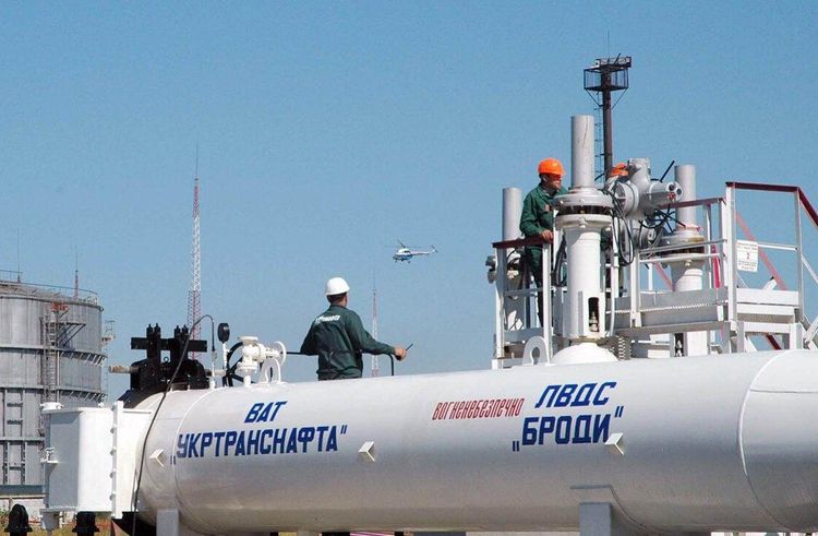 Ukrayna neftin nəqlini 3% artırıb