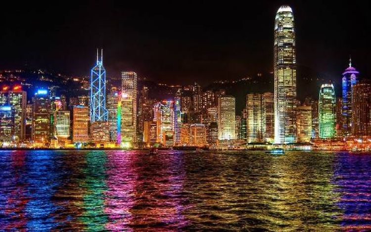 Гонконг стал самым дорогим городом для иностранцев