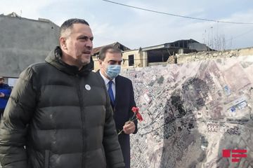 Maksim Şevçenko Gəncədə Ermənistanın raket atdığı əraziyə baş çəkib  - FOTOSESSİYA