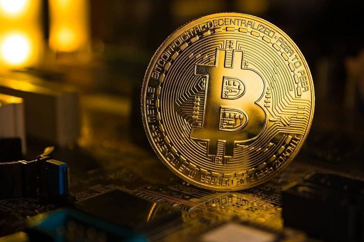 Bitcoin price reaches $22,148 at its peak 