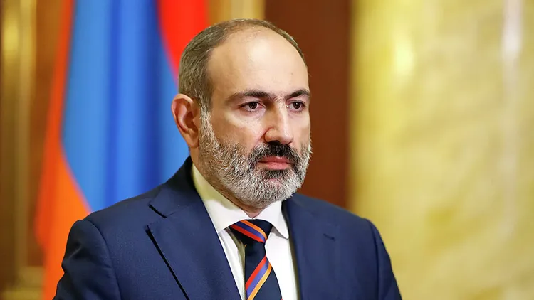 Правительство Армении опровергло сообщения об отставке Пашиняна