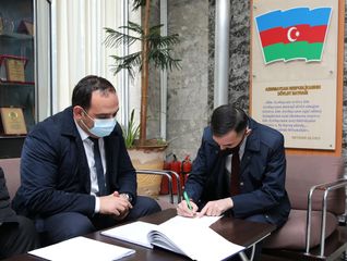 Azərbaycanda daha 5 siyasi partiya ofislə təmin olunub