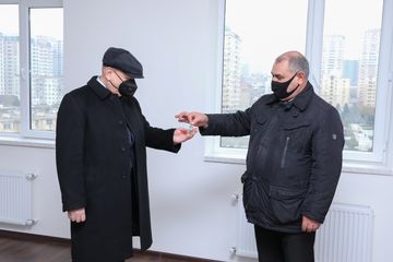 Azərbaycanda daha 5 siyasi partiya ofislə təmin olunub
