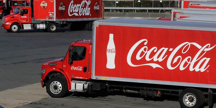 Coca-Cola to cut 2,200 jobs globally, including 1,200 in U.S.