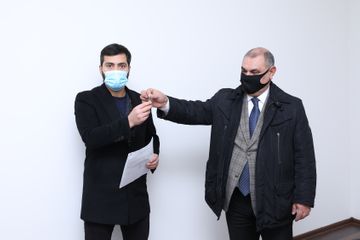 Daha 4 siyasi partiyaya ofis verilib