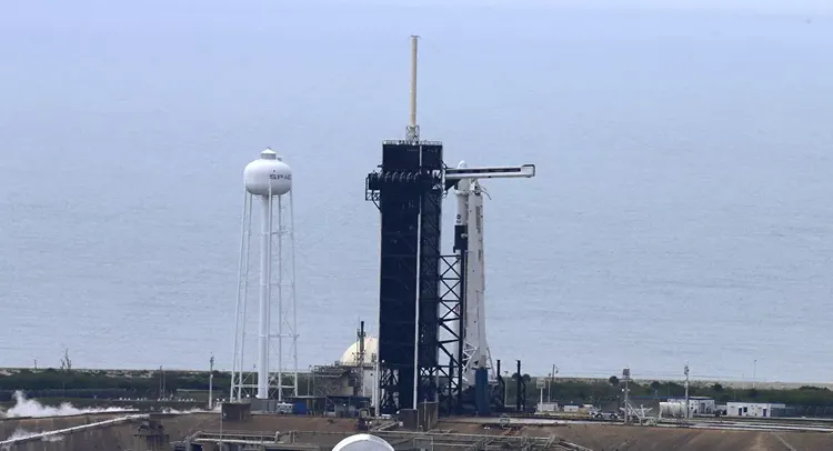 SpaceX Falcon 9 Rocket delivers US Spy Satellite into Orbit