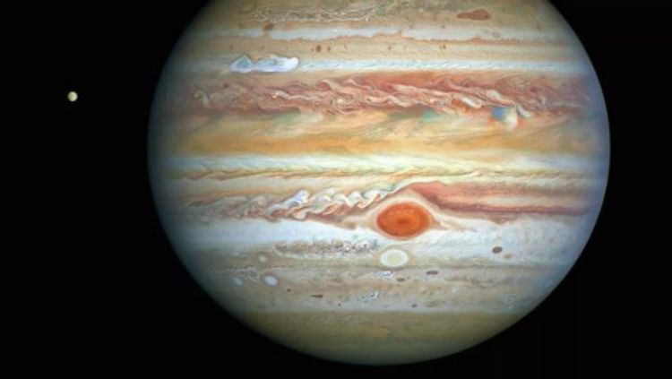 Sabah Yupiter və Saturnun böyük birləşməsi baş verəcək