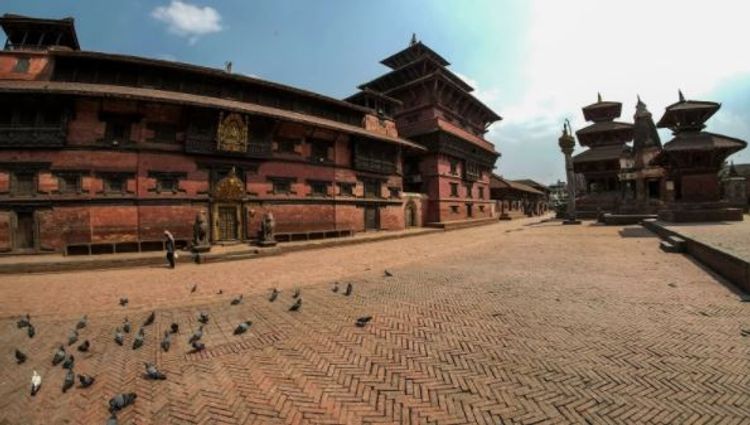 Nepal Prezidenti parlamenti buraxıb