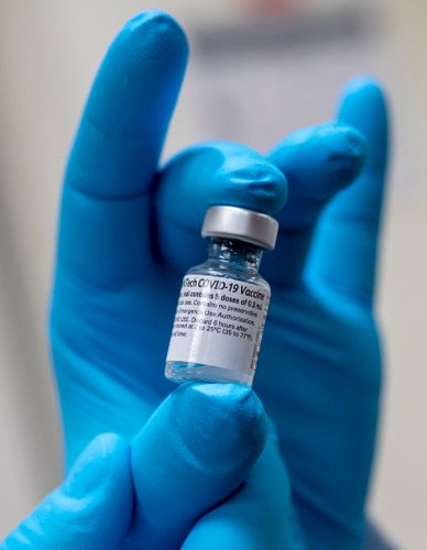 “BionTech”-“Pfizer” peyvəndinin koronavirusun mutasiya olunmuş variantına qarşı effektivliyi öyrəniləcək