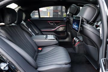"Autostar Kaukasus" Bakıda yeni "S-Class" modelini təqdim edib - FOTO