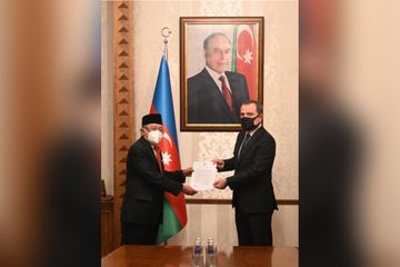 Ceyhun Bayramov İndoneziyanın yeni səfiri ilə görüşüb
