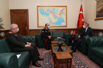 Müdafiə nazirinin müavini Türkiyədə səfərdə olub