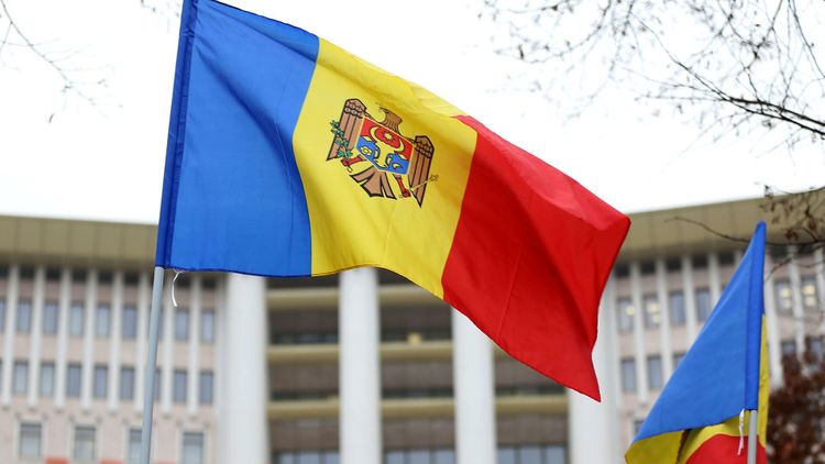 Государственный язык на сайте президента Молдовы поменяли на румынский