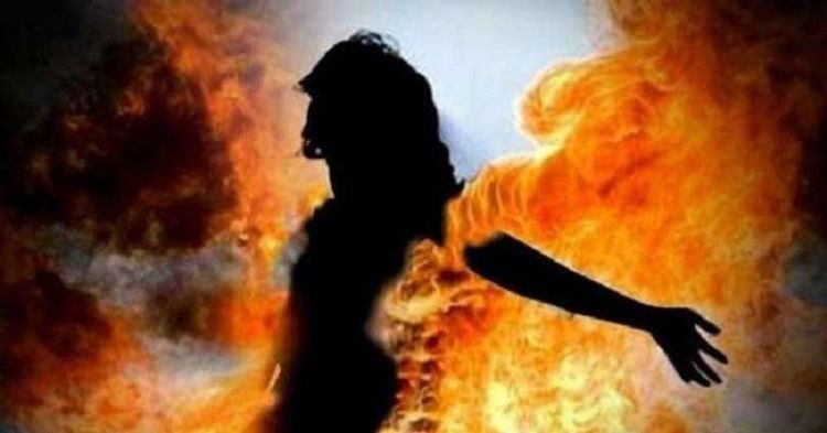 В Баку 46-летняя женщина устроила самосожжение