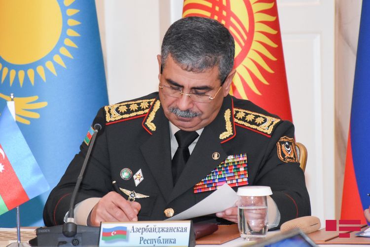 Закир Гасанов подписал приказ по исполнению распоряжения «О демобилизации» 