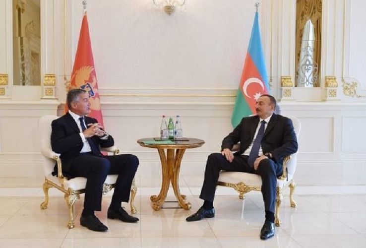 Мило Джуканович поздравил президента Азербайджана Ильхама Алиева