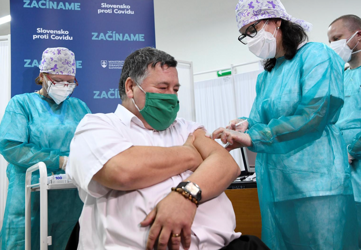 Slovakia starts vaccinations against COVID-19