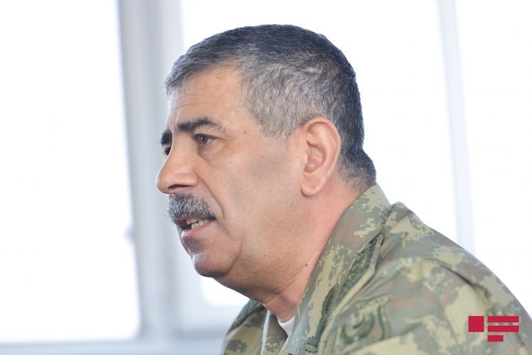 Defense Minister congratulates personnel of Azerbaijani Army on the occasion of the Solidarity Day