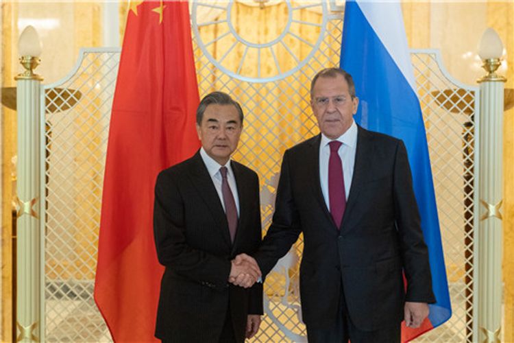 Russian, Chinese foreign ministers discuss joint efforts against coronavirus outbreak
