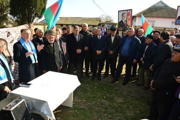® Məşhur Məmmədovun seçicilərlə görüşləri davam edir 