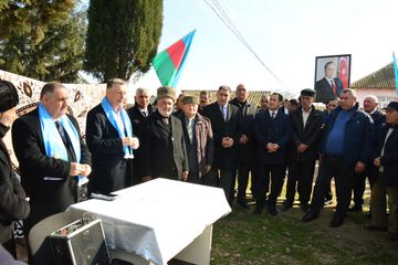 ® Məşhur Məmmədovun seçicilərlə görüşləri davam edir 