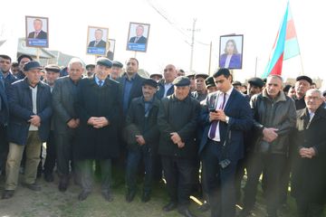 ® Məşhur Məmmədovun seçicilərlə görüşləri davam edir 