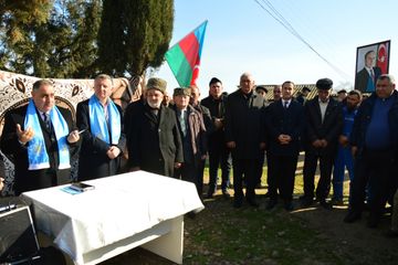 ® Məşhur Məmmədovun seçicilərlə görüşləri davam edir 