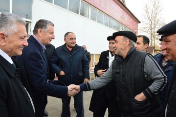 ® Məşhur Məmmədovun seçicilərlə görüşləri davam edir 