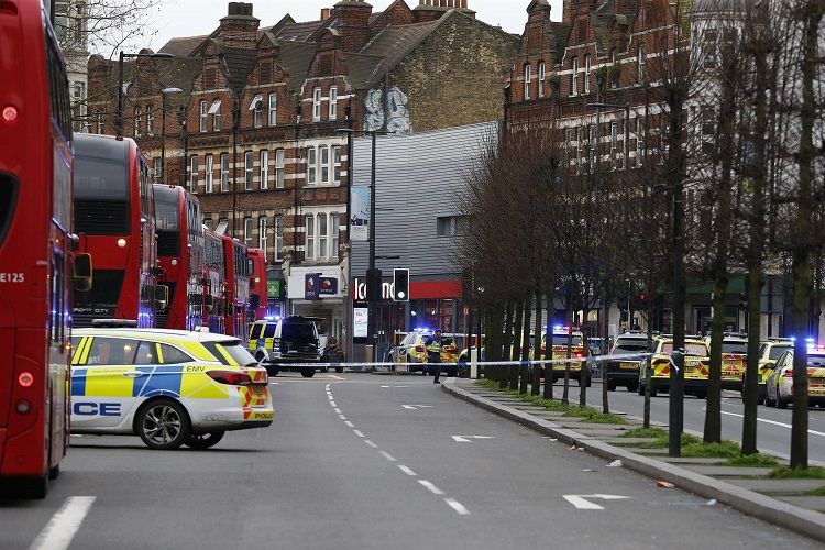 Londonda terror aktı baş verib, yaralılar var