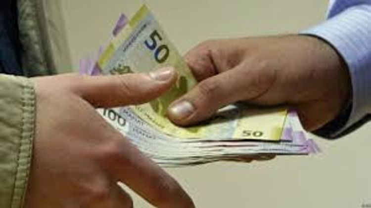 Bakıda orta aylıq əməkhaqqı ötən ilin yanvar-noyabrında 9% artıb