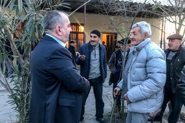 ® Deputatlığa namizəd Fariz Cəmili: “Azərbaycanda islahatlar uzun illərdir davam edir” - FOTOSESSİYA