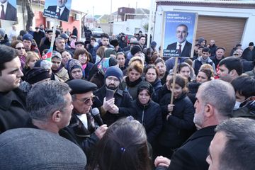 ® Rauf Arifoğlunun Naximov küçəsində seçicilərlə möhtəşəm görüşü - FOTOSESSİYA