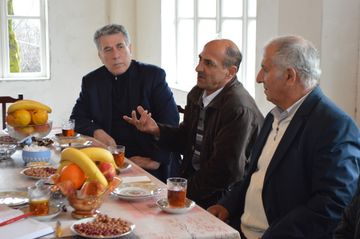 ®Ziyafət Əsgərovun seçicilərlə görüşləri uğurla davam edir 