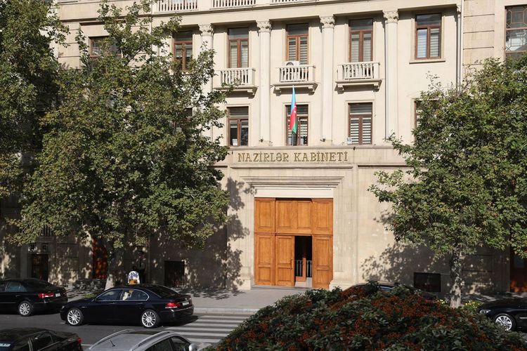 Azərbaycana sənaye yığımı üçün gətirilən minik avtomobilləri gömrük rüsumundan azad edilib