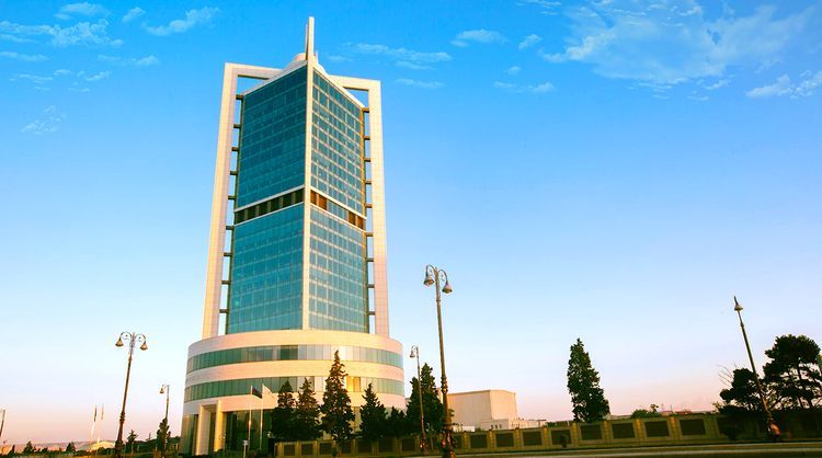 Neft Fondu yanvarda valyuta satışını 53% azaldıb
