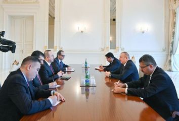 Президент Ильхам Алиев принял Мевлюта Чавушоглу - ОБНОВЛЕНО
