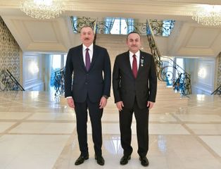 Президент Ильхам Алиев принял Мевлюта Чавушоглу - ОБНОВЛЕНО