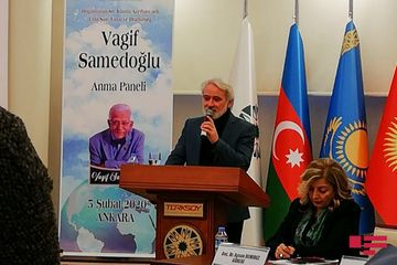 Ankarada Vaqif Səmədoğlu anılıb