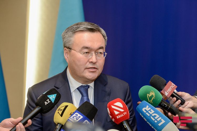 Министр: Казахстан и Азербайджан играют роль моста между Европой и Азией