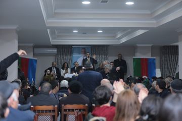  ® 35 saylı Xətai üçüncü Seçki Dairəsindən deputatlığa namizəd Rauf Arifoğlu seçkinin taleyini həll edəcək böyük görüş keçirib