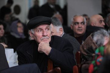  ® 35 saylı Xətai üçüncü Seçki Dairəsindən deputatlığa namizəd Rauf Arifoğlu seçkinin taleyini həll edəcək böyük görüş keçirib