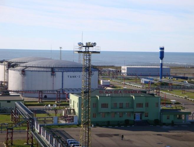SOCAR-ın Qara dənizdəki neft terminalı yük aşırmalarını 16% artırıb